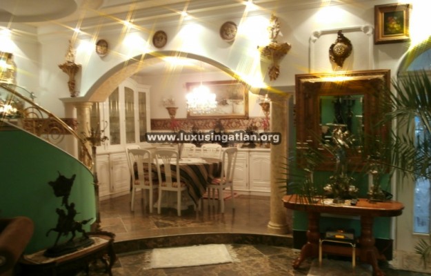 Budapest III. kerület Eladó Ház