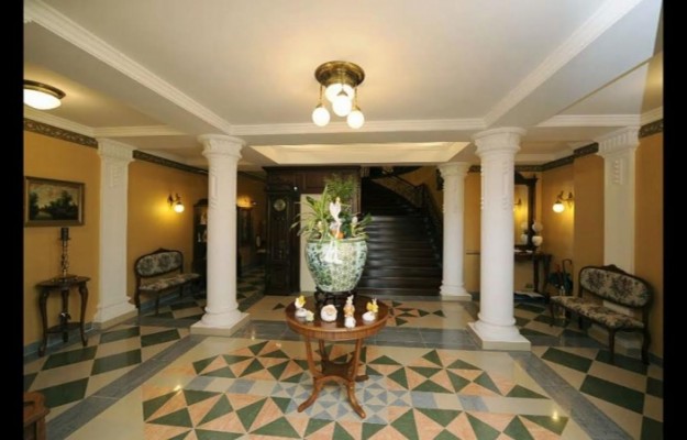 Eger Eladó Üzlethelyiség